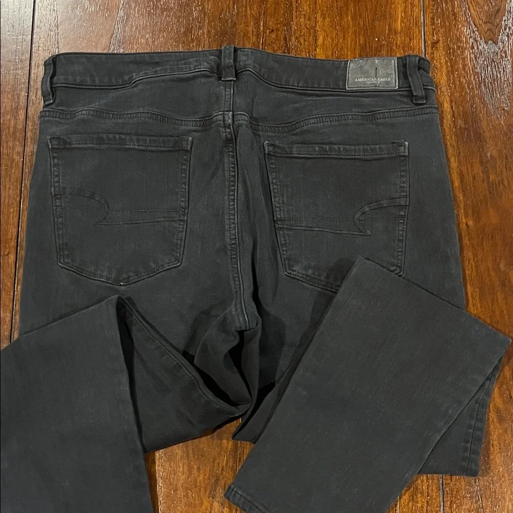 American Eagle Outfitters Women's Dark Jeans - Picture 6 of 6